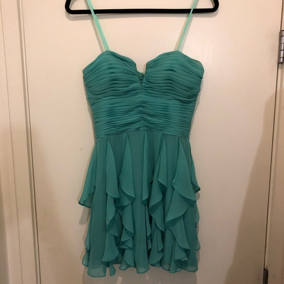 Fun and flirty Arden B Chiffon Ruffle Dress 👗 - Picture 7 of 7